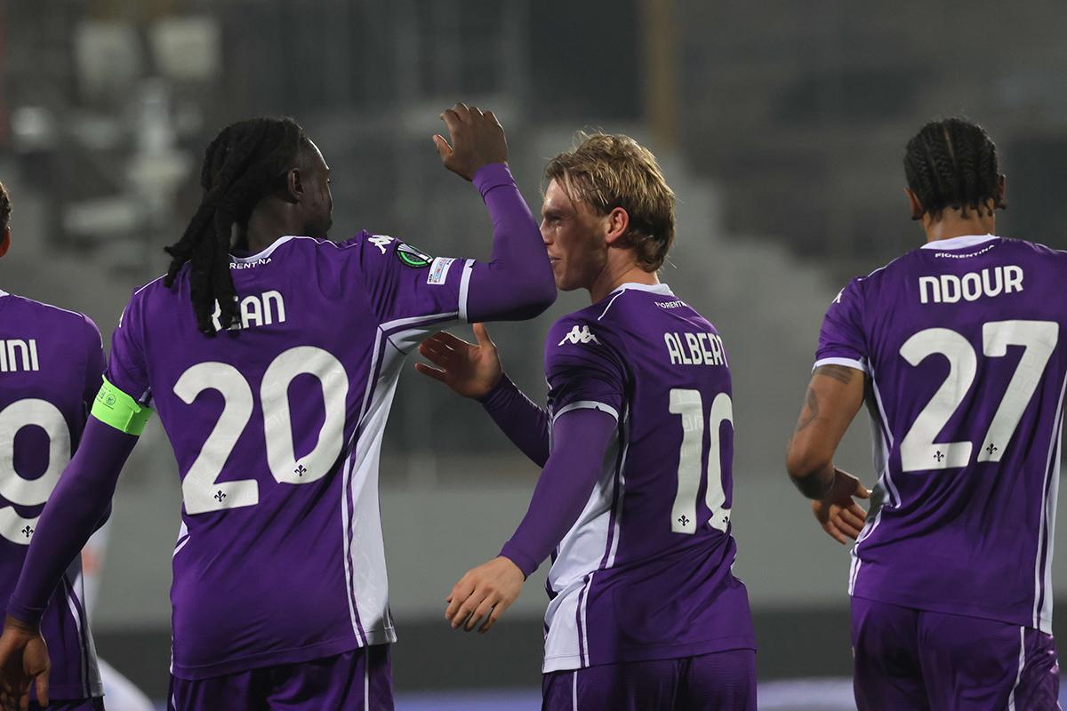 Repubblica - Sorrisi per ripartire, strada europea in discesa. Un nuovo modulo per scacciare la paura