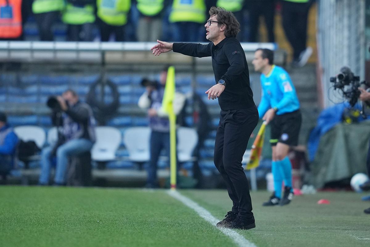 Nazione - Le prime mosse di Vanoli: 3-5-2 con Gudmundsson al centro del gioco