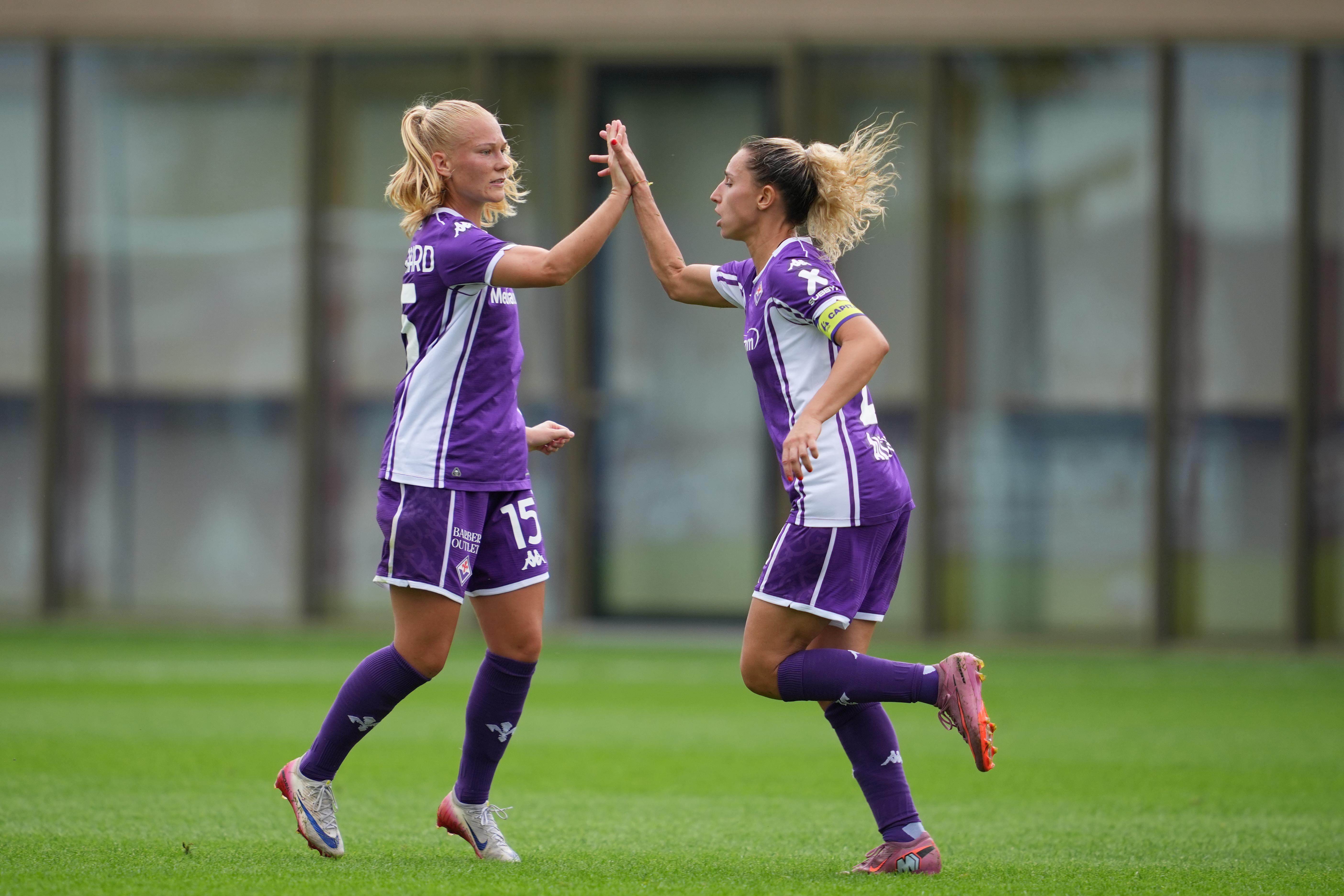 Femminile, la Fiorentina non sfonda a Parma: finisce 1-1. Non basta il rigore di Severini per la vetta