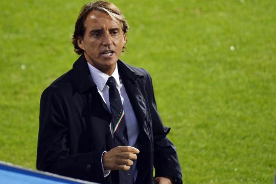 Roberto Mancini riparte dal Qatar: è ufficialmente il nuovo allenatore dell'Al-Sadd