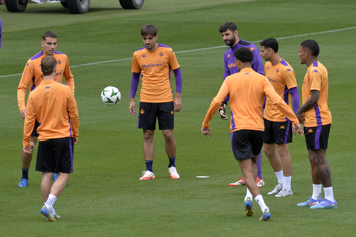 Programma di oggi: Fiorentina di nuovo al lavoro in vista del Bologna