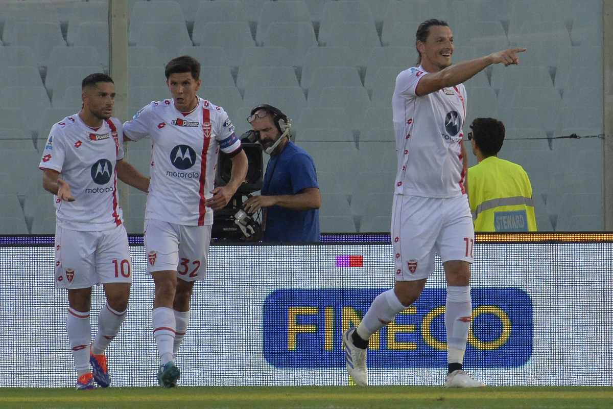 Serie A, il Monza torna a far punti quando ormai è troppo tardi: 2-1 a Udine