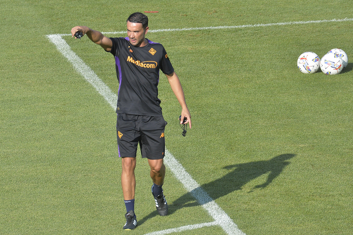 Palladino "richiama" la società. La Fiorentina è ancora da costruire: mancano almeno 4 titolari