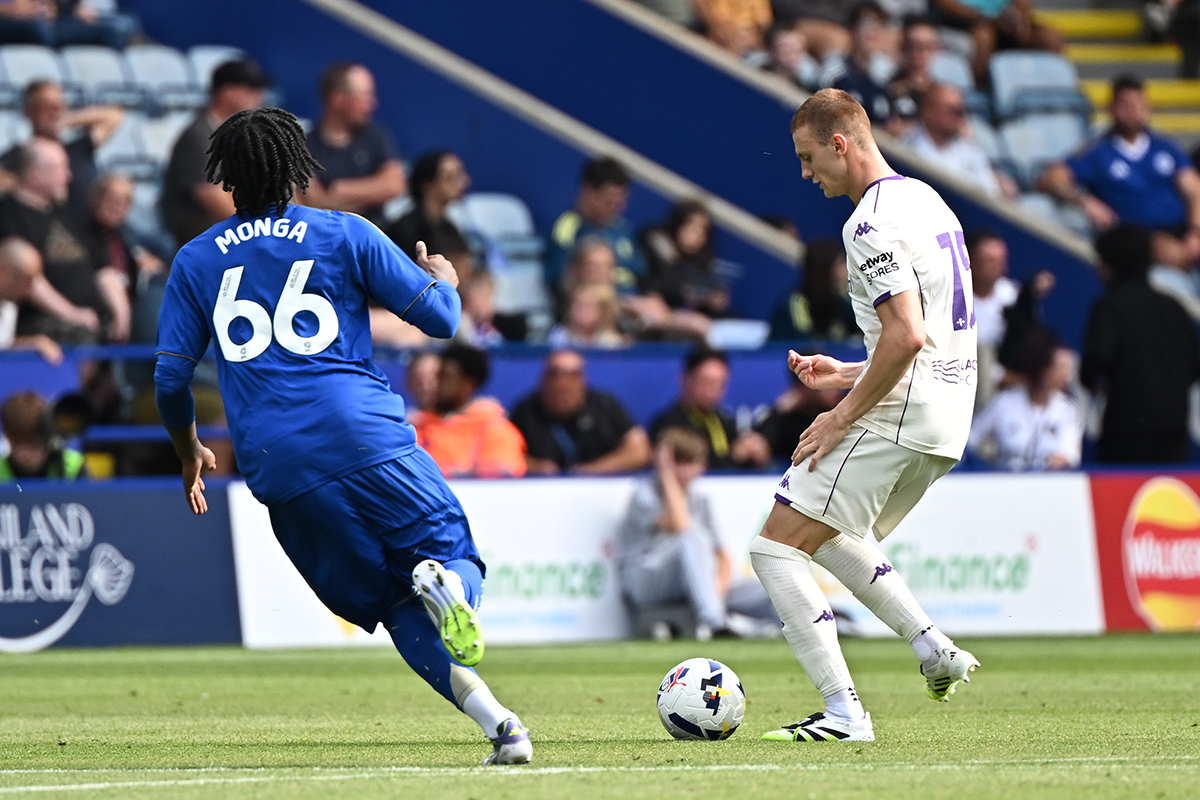 Repubblica – Vice Comuzzo, cercasi uno veloce e d’esperienza. Fortini potrebbe ripartire