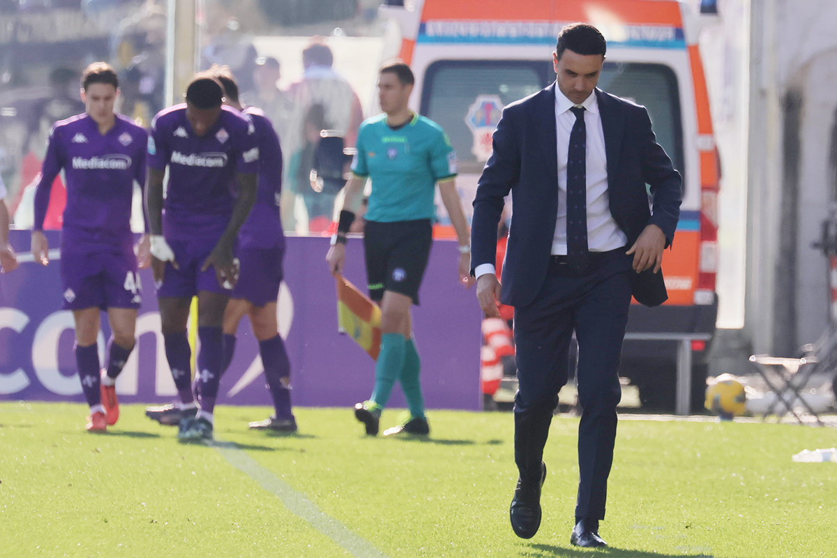 Fiorentina, una sconfitta che fa male: il Como comanda al Franchi. Fabregas ingabbia Palladino