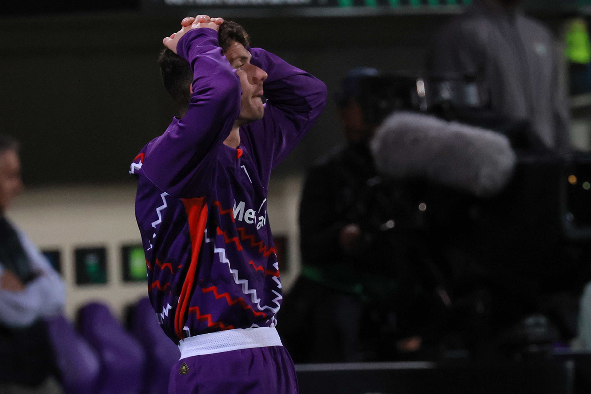 Repubblica - Delusione viola, addio Conference: il Betis va in finale