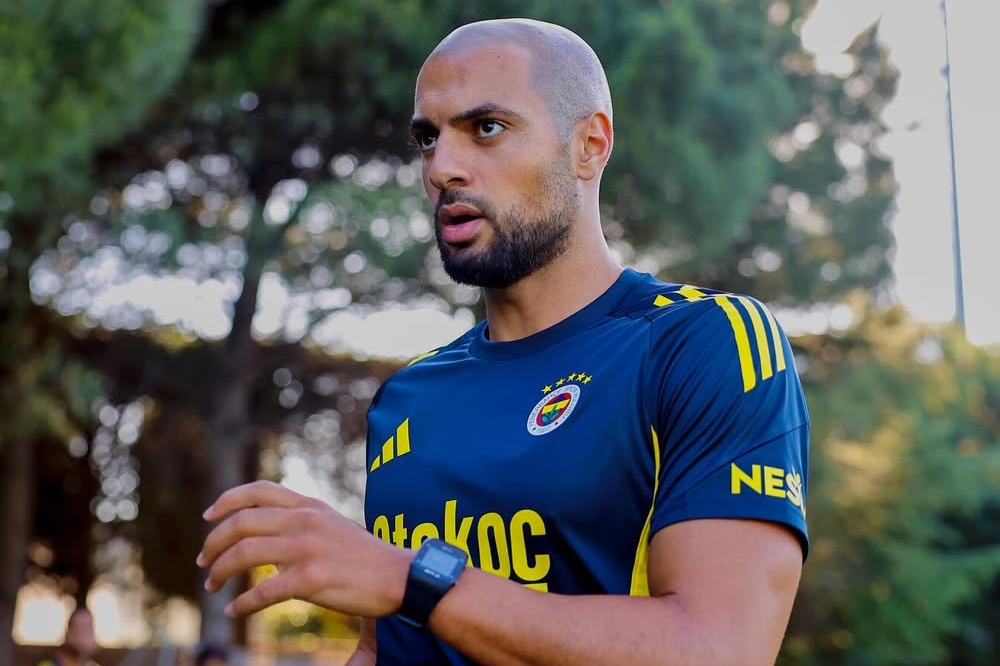 Fenerbahce, Amrabat: "Ho giocato a Firenze e Manchester, ma l'atmosfera che c'è qui allo stadio..."