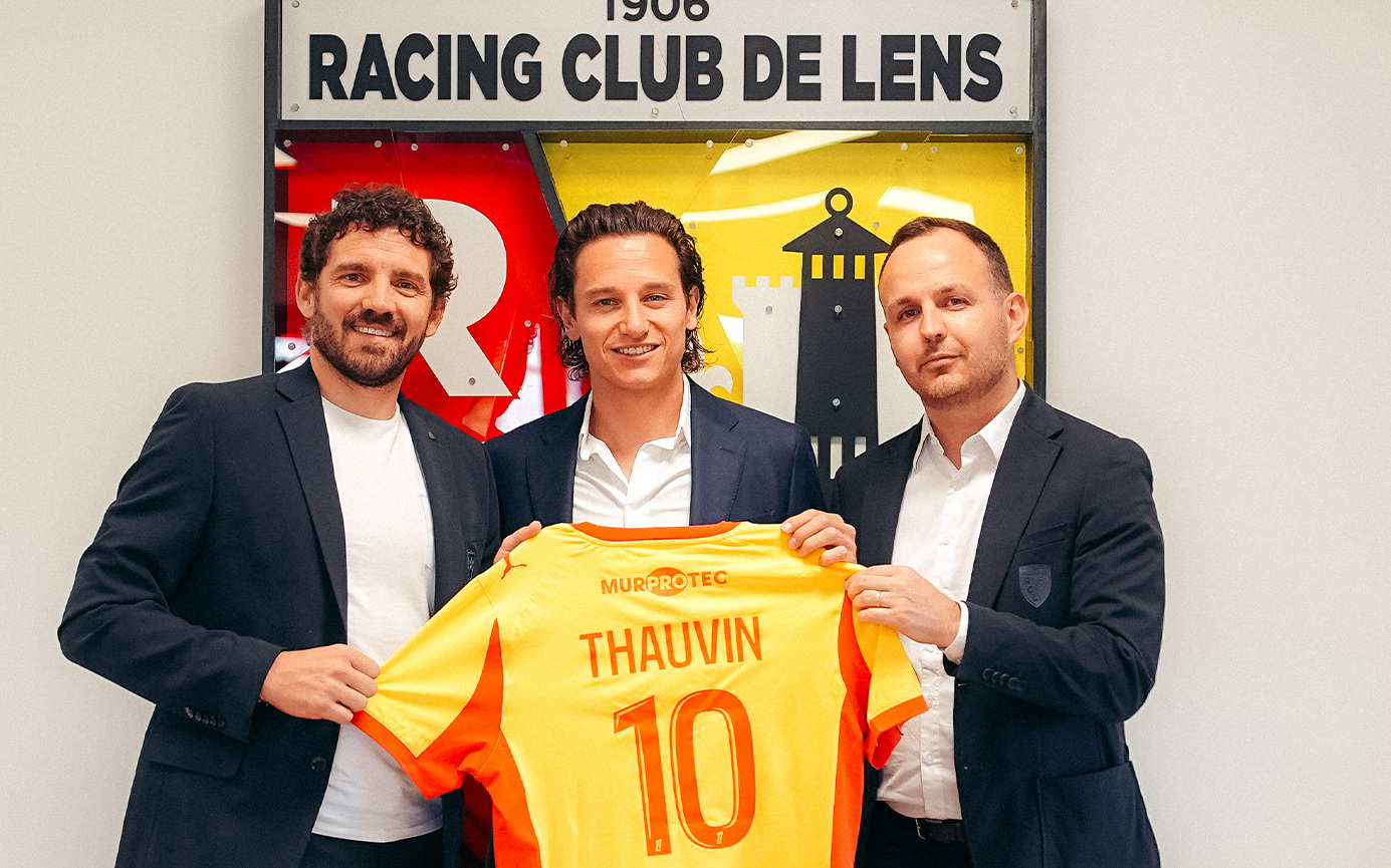 Thauvin è ufficialmente un giocatore del Lens. Niente Fiorentina