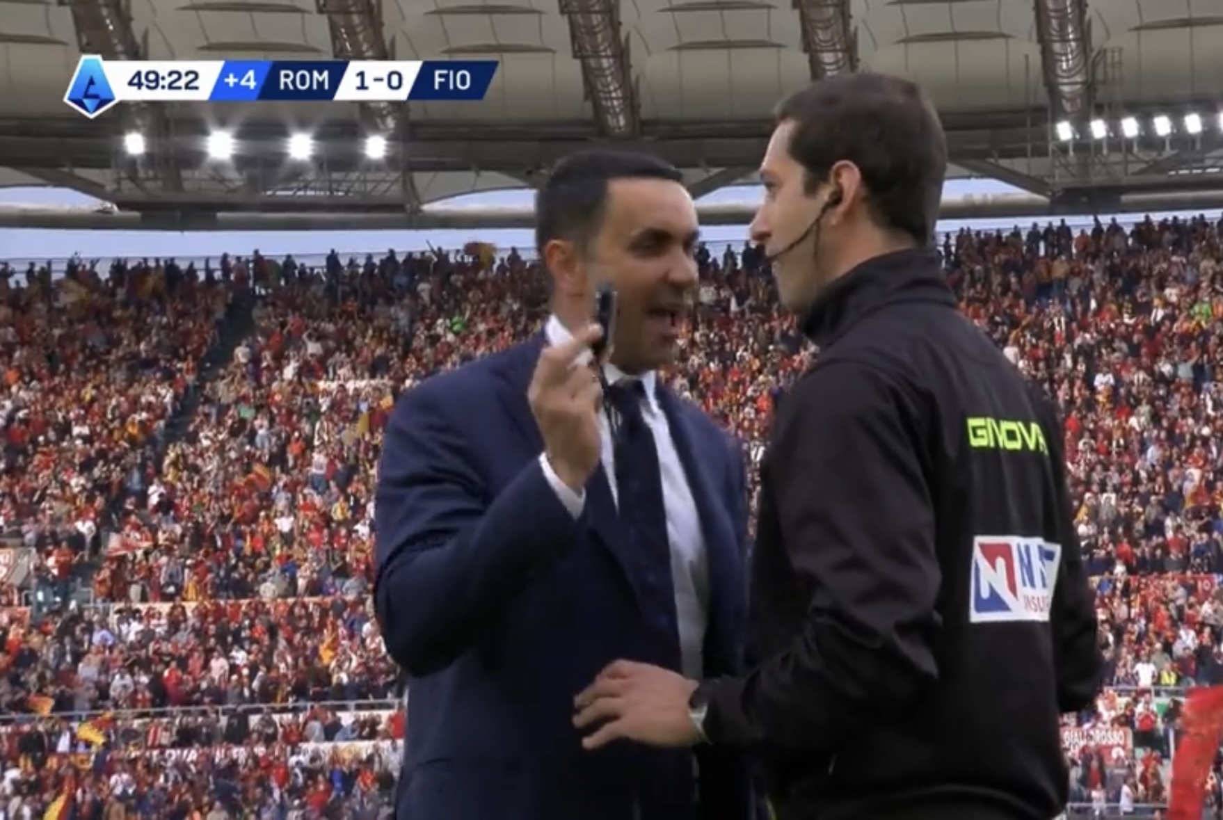 Roma-Fiorentina 1-0, proteste di Palladino con il quarto uomo