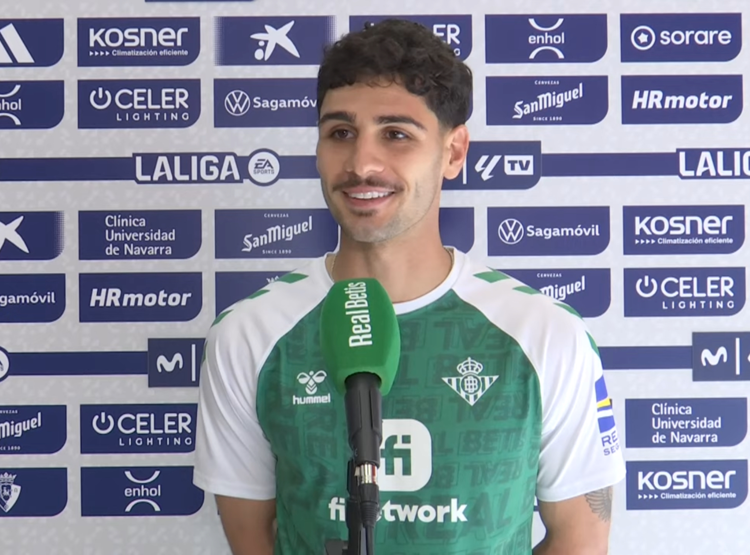 Dalla Spagna, il Betis valuta la cessione di Cardoso per finanziare il mercato in entrata