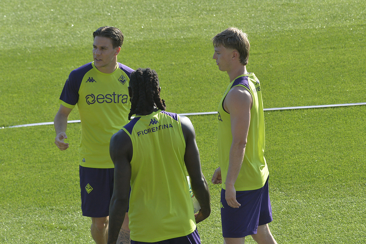 Dall'Inghilterra: Gudmundsson in gruppo. Domani doppia seduta