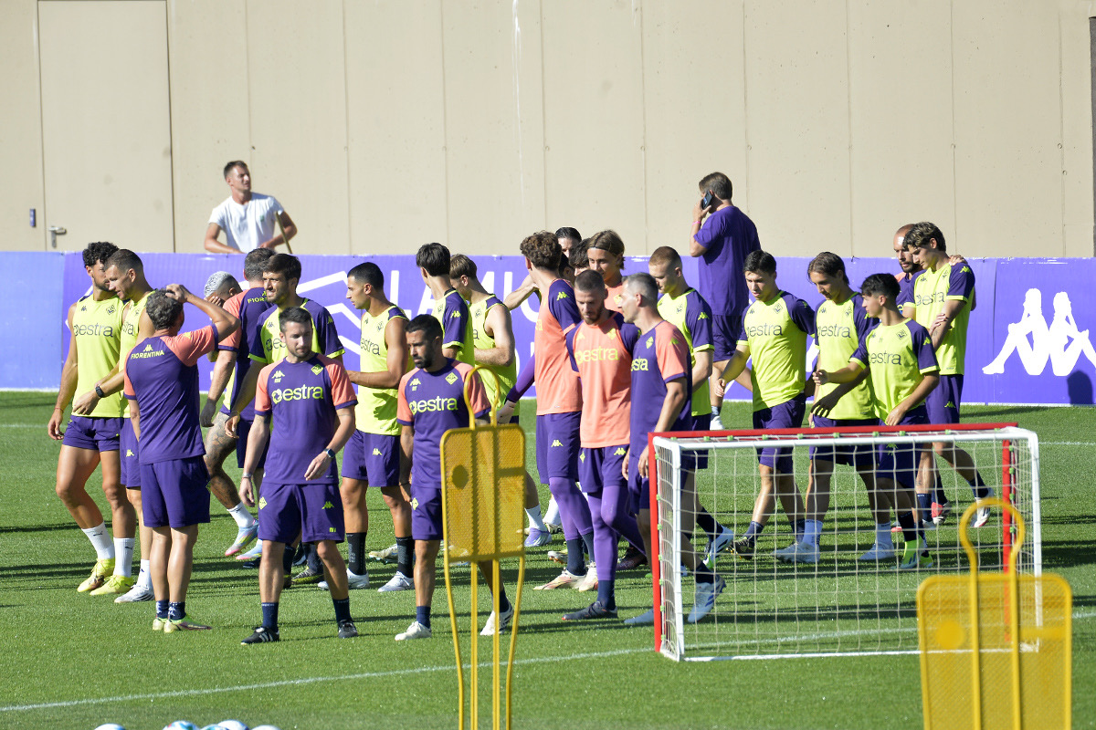Fiorentina, il programma di oggi: stamani squadra già a Cagliari