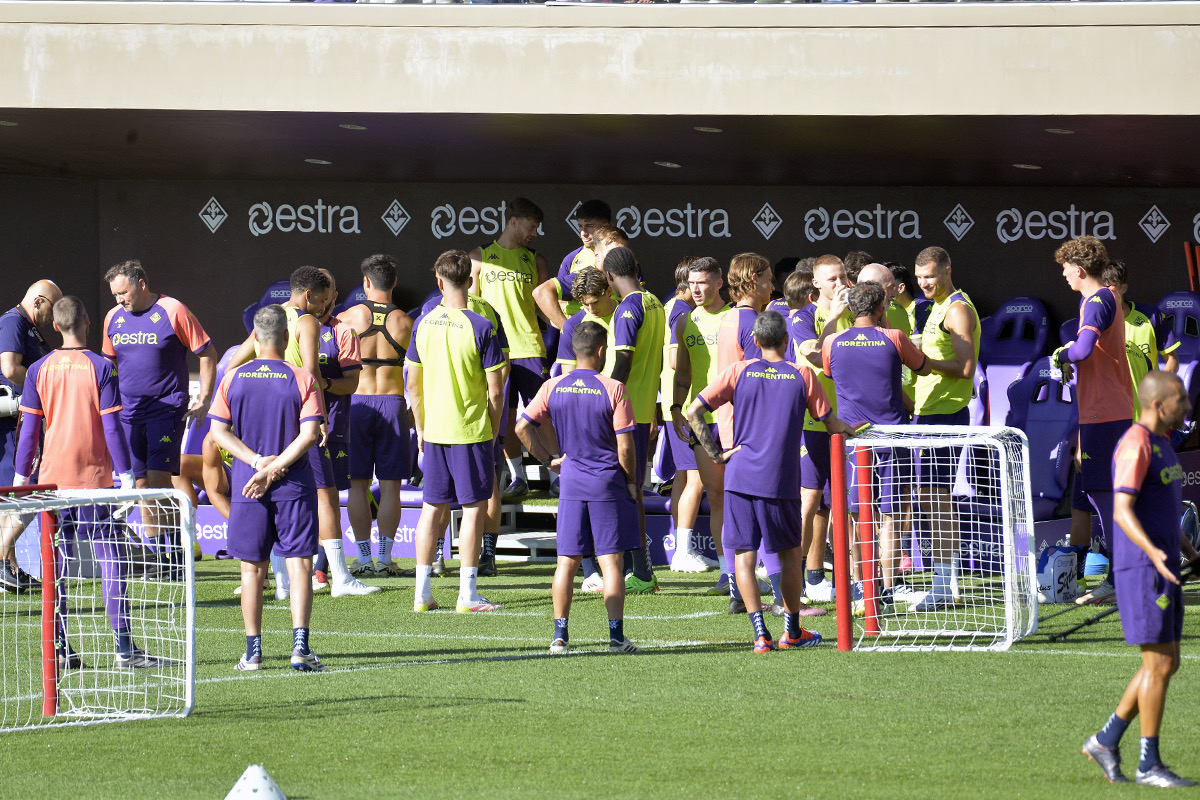 Fiorentina, il programma di oggi: subito in campo verso il Polissya