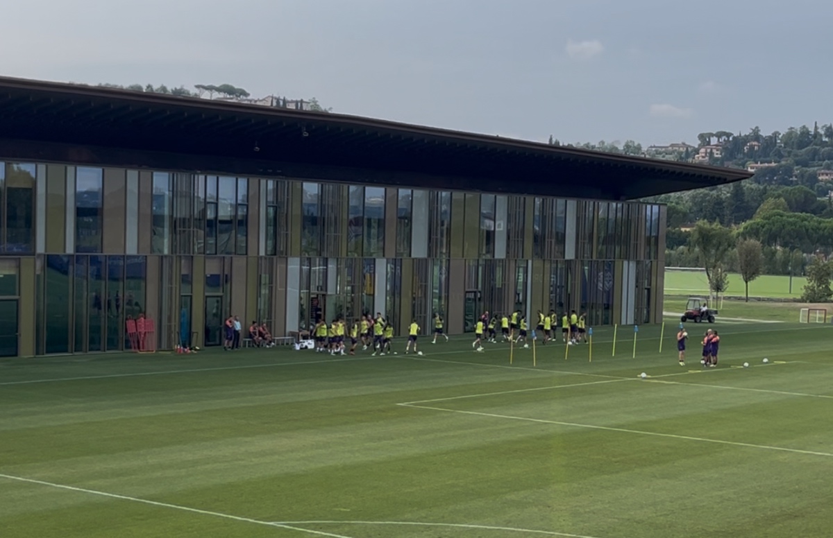 Polissya-Fiorentina, rifinitura al Viola Park: Mandragora e Beltran in gruppo