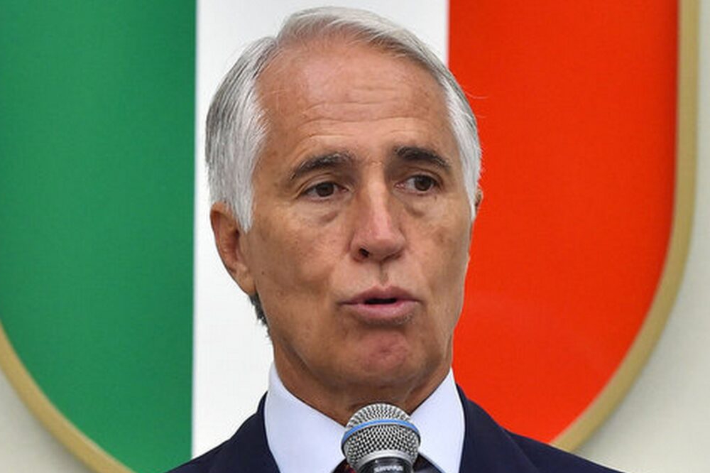 Malagò: "Stadi italiani una vergogna per Ceferin? Niente che non si sapesse"