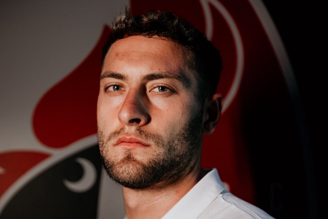 L'ex viola Cerofolini si presenta a Bari: "Ho detto subito sì, non avevo dubbi"