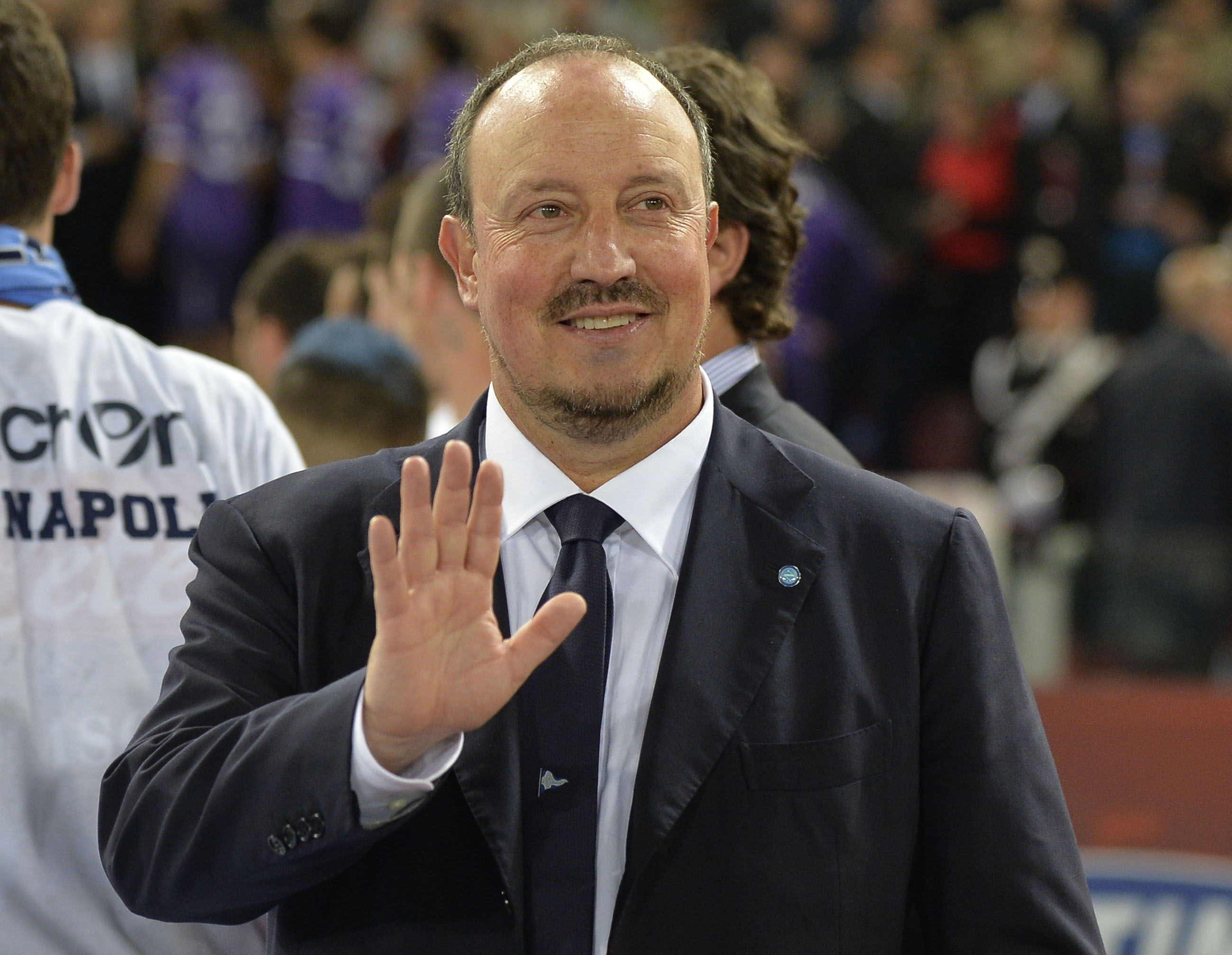 Gazzetta: un allenatore esperto per calmare il clima in città. Difficile la pista Benitez