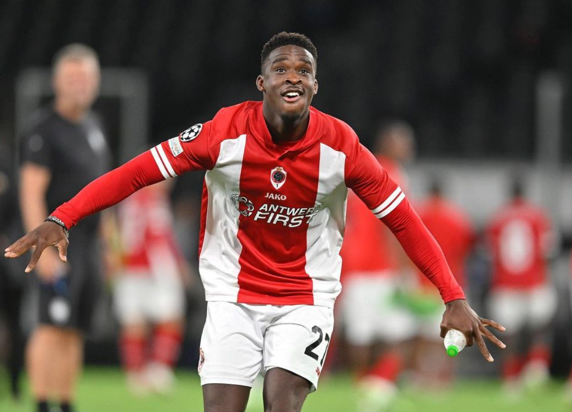 L'ultima idea a centrocampo è Mandela Keita, mediano dell'Anversa