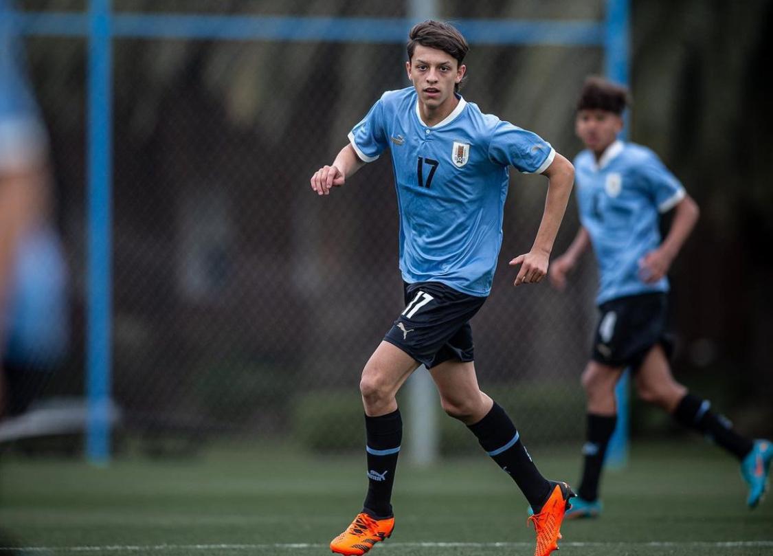 IND. LaViola.it - Mataran, il giovane uruguaiano del Defensor Sporting è atteso giovedì a Firenze