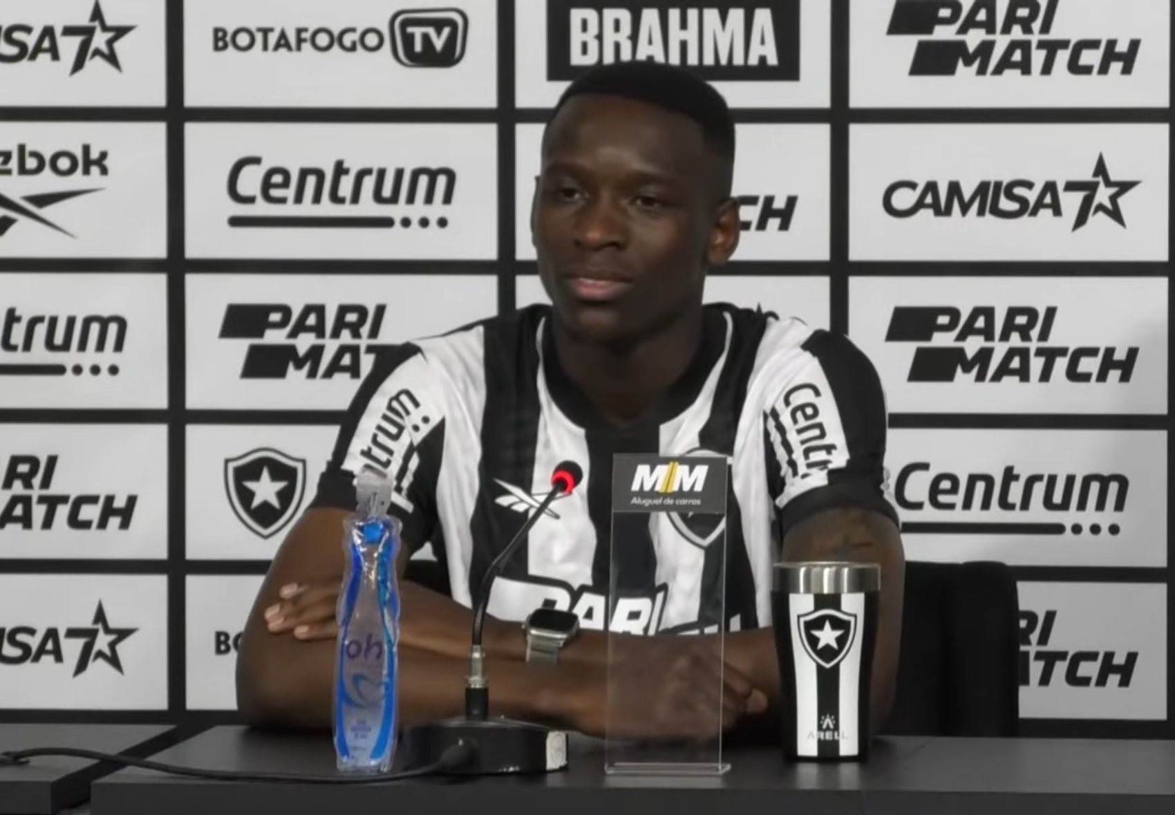 Luiz Henrique ha deciso di lasciare il Botafogo. Textor spera di venderlo in Premier League