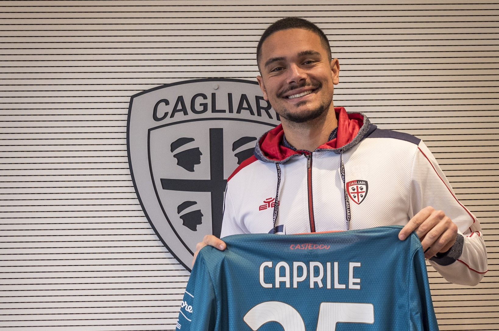 CDS – Cagliari, Caprile: “Fiducioso per lunedì. De Gea? Un mito, uno dei più forti di sempre”