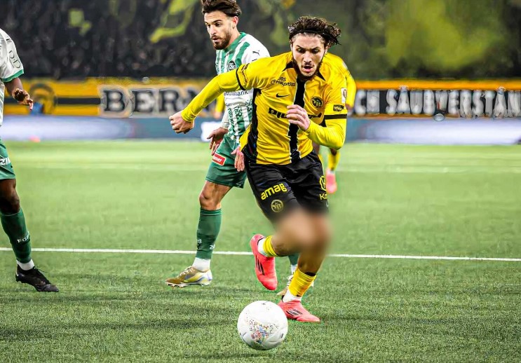 Dall'Algeria: Fiorentina interessata ad Hadjam, terzino dello Young Boys