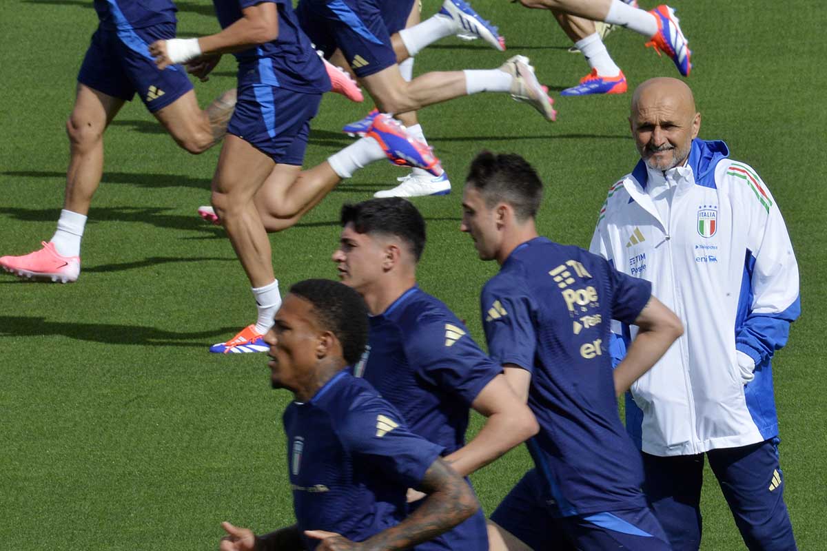 Qualificazioni Mondiali, Italia in bilico fra due gironi. Dipende dalla Nations League