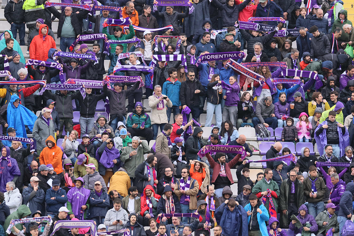 La rabbia della Fiesole per il divieto di trasferta per i fiorentini. A Cagliari solo i tifosi viola di altre province