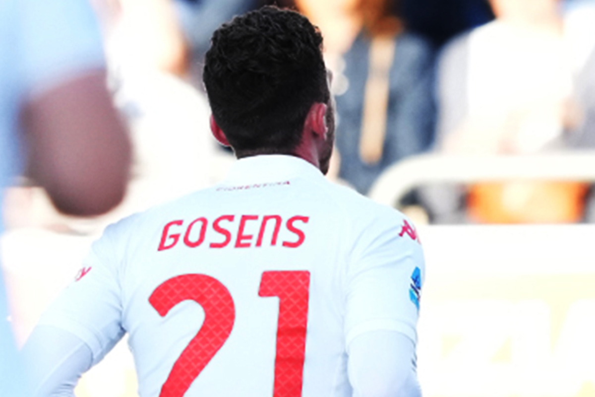 Gosens sui social: "Non molliamo mai. Vittoria per Moise". De Gea e Gud scherzano: "Robin Goalsens"