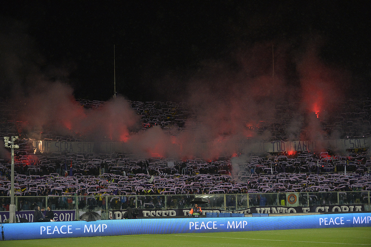 Fiorentina, ad Atene ci sarà un clima bollente: i consigli ai tifosi viola