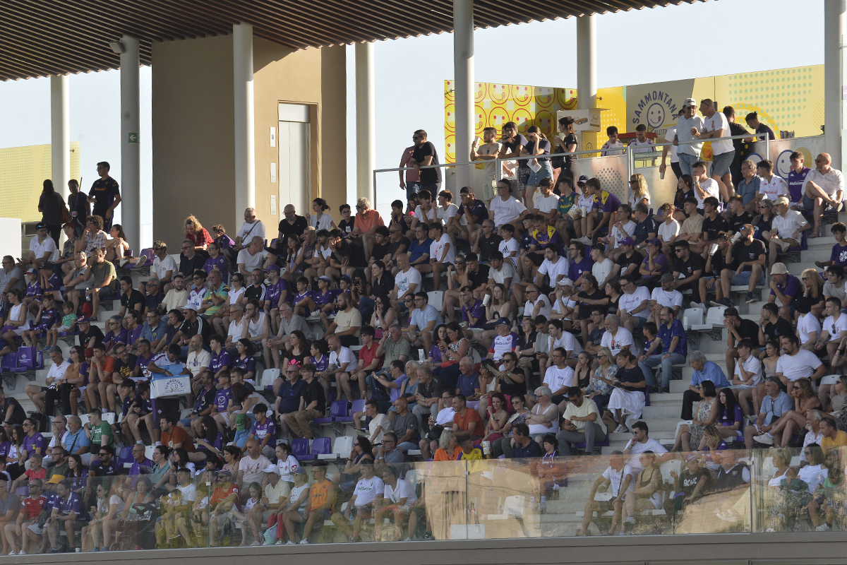 Fiorentina-Reggiana, amichevole senza tifosi granata al Viola Park