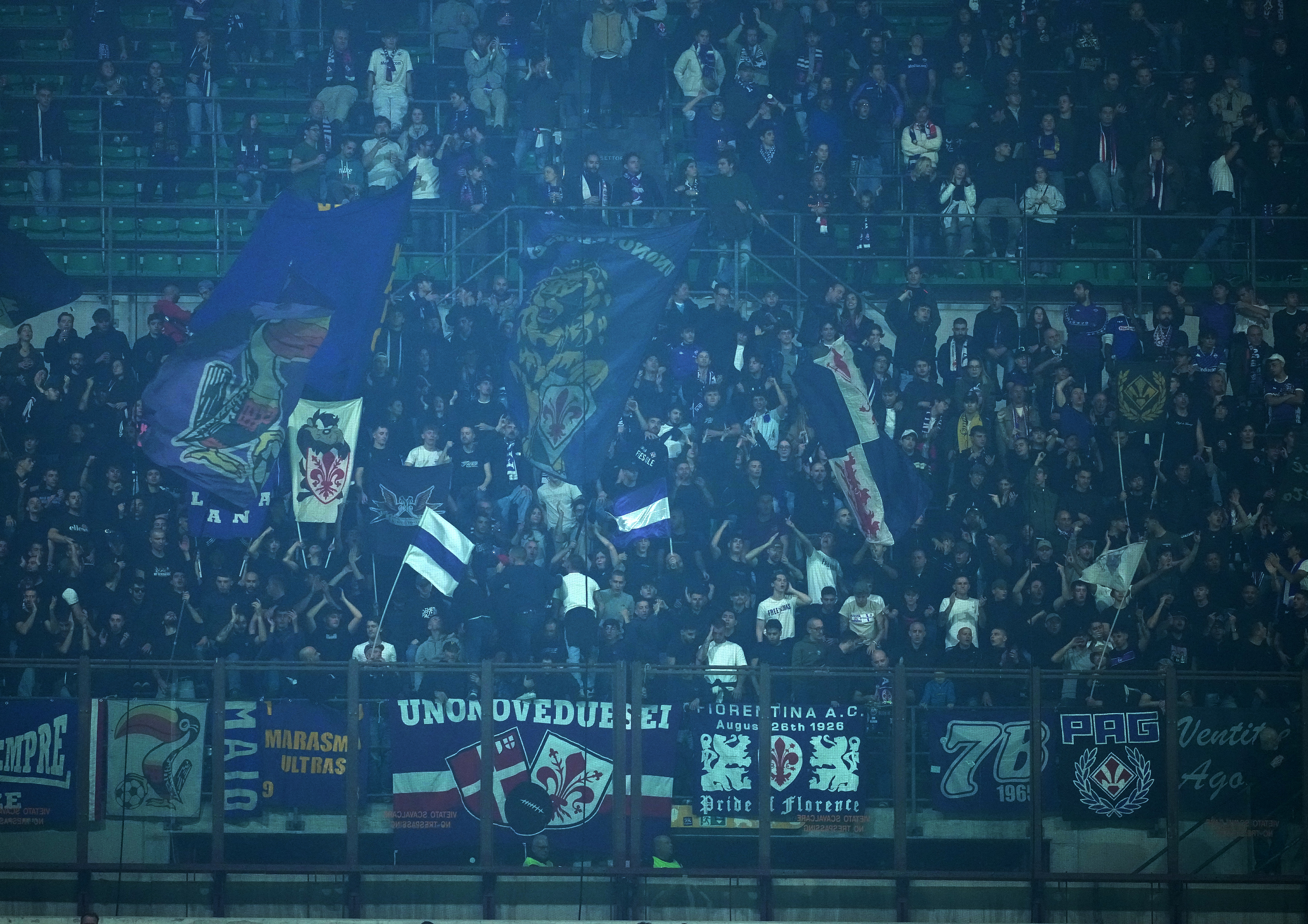 La rabbia, l’attesa e le speranze: 550 i tifosi viola al Meazza