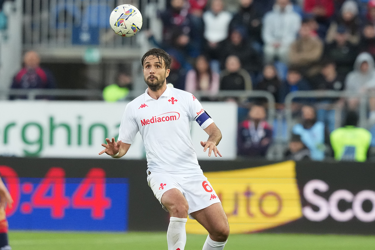 CorFio - Viola aggrappati al treno Europa