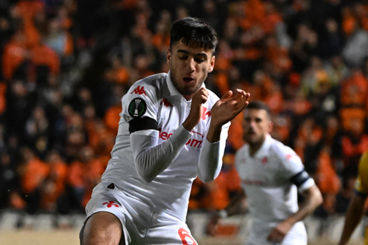 Parisi, così non va. Entro gennaio ci sarà un confronto con la Fiorentina. Può partire in prestito