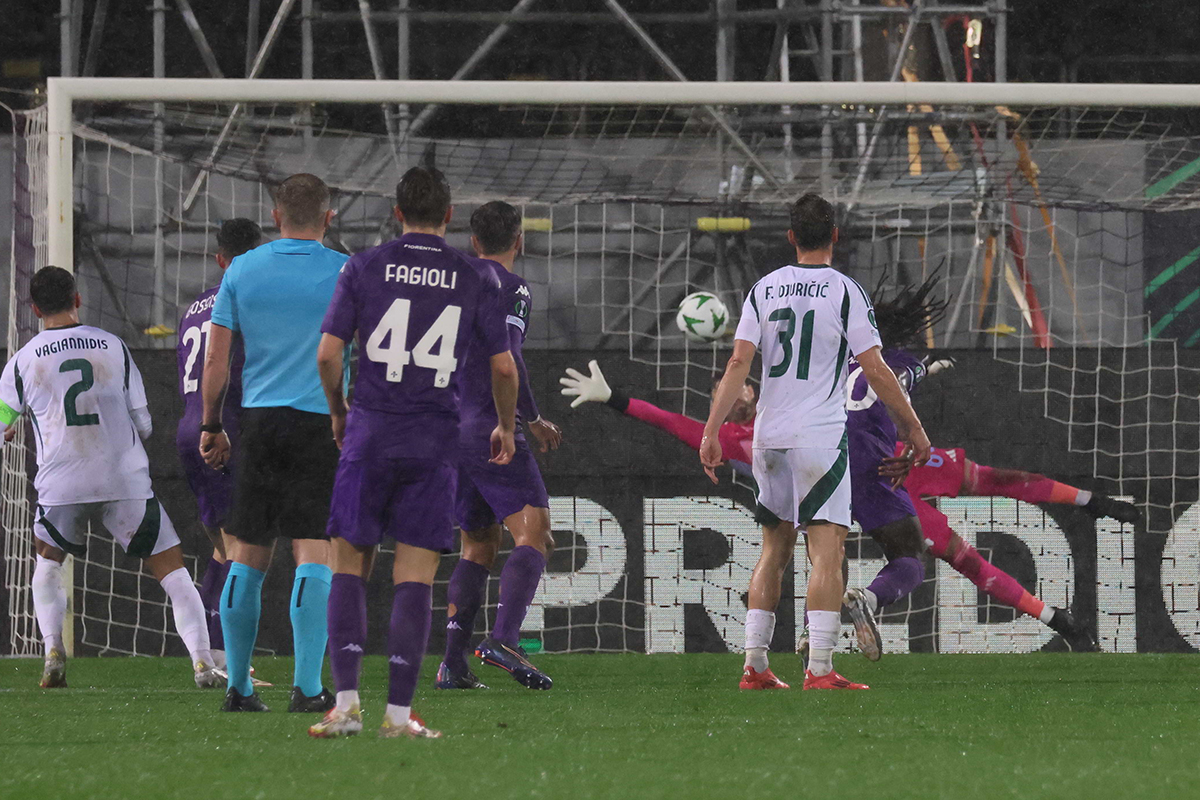 La Moviola: bene Beaton, mancano dei gialli ma giusti rigore e rosso