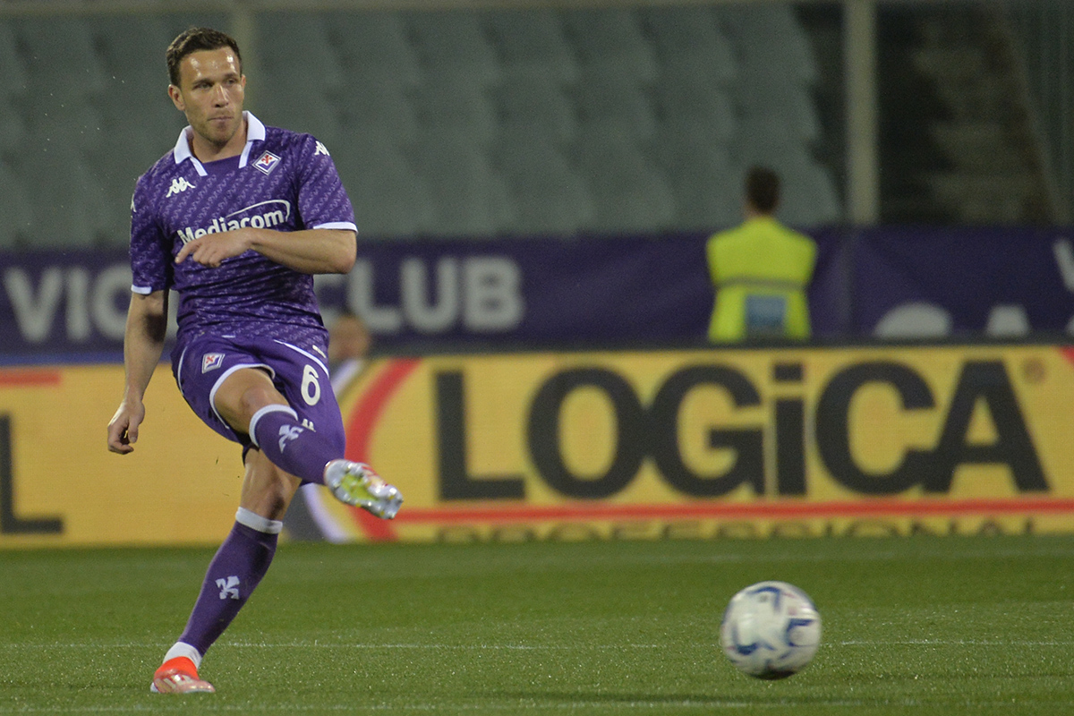 Ex viola, sondaggio del Como per Arthur