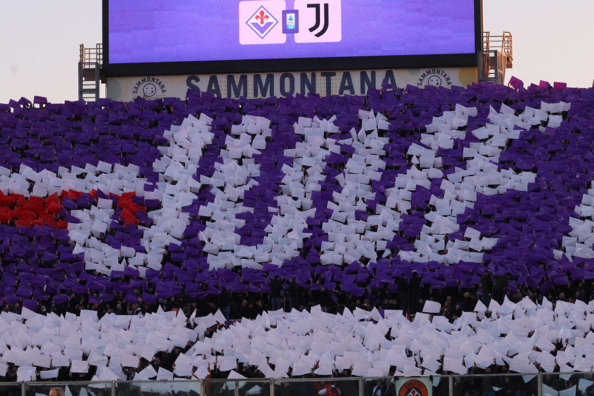 CorFio – Coreografia: multa e diffida alla Ferrovia. Rischio Daspo, ma per i fumogeni