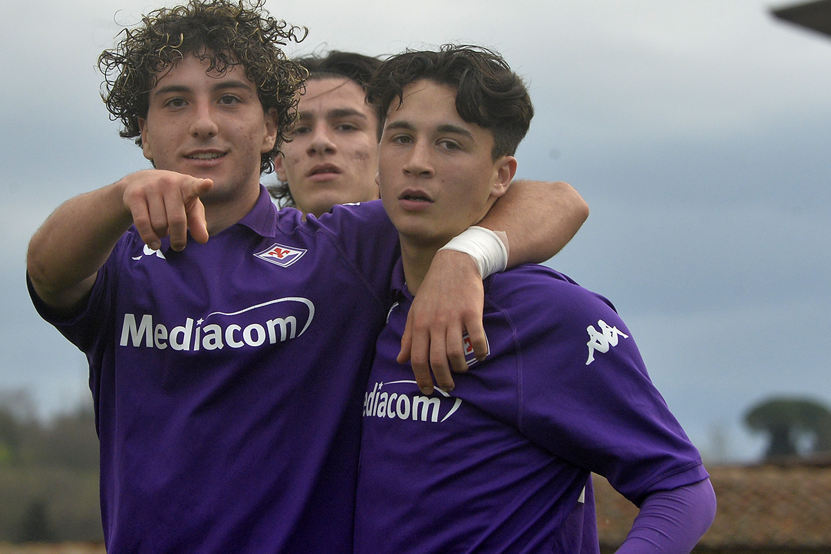 Viareggio Cup, le immagini di Fiorentina-Olympique Thiessois nella FOTOGALLERY di VI.IT