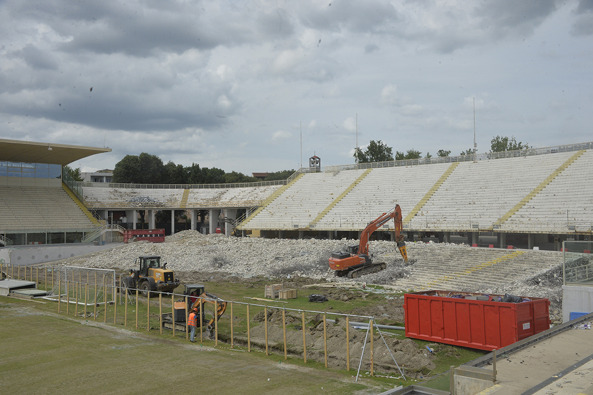 Ass. Sport: "Firenze in pole position per gli Europei 2032. Quel cantiere non è tanto bello da vedere"
