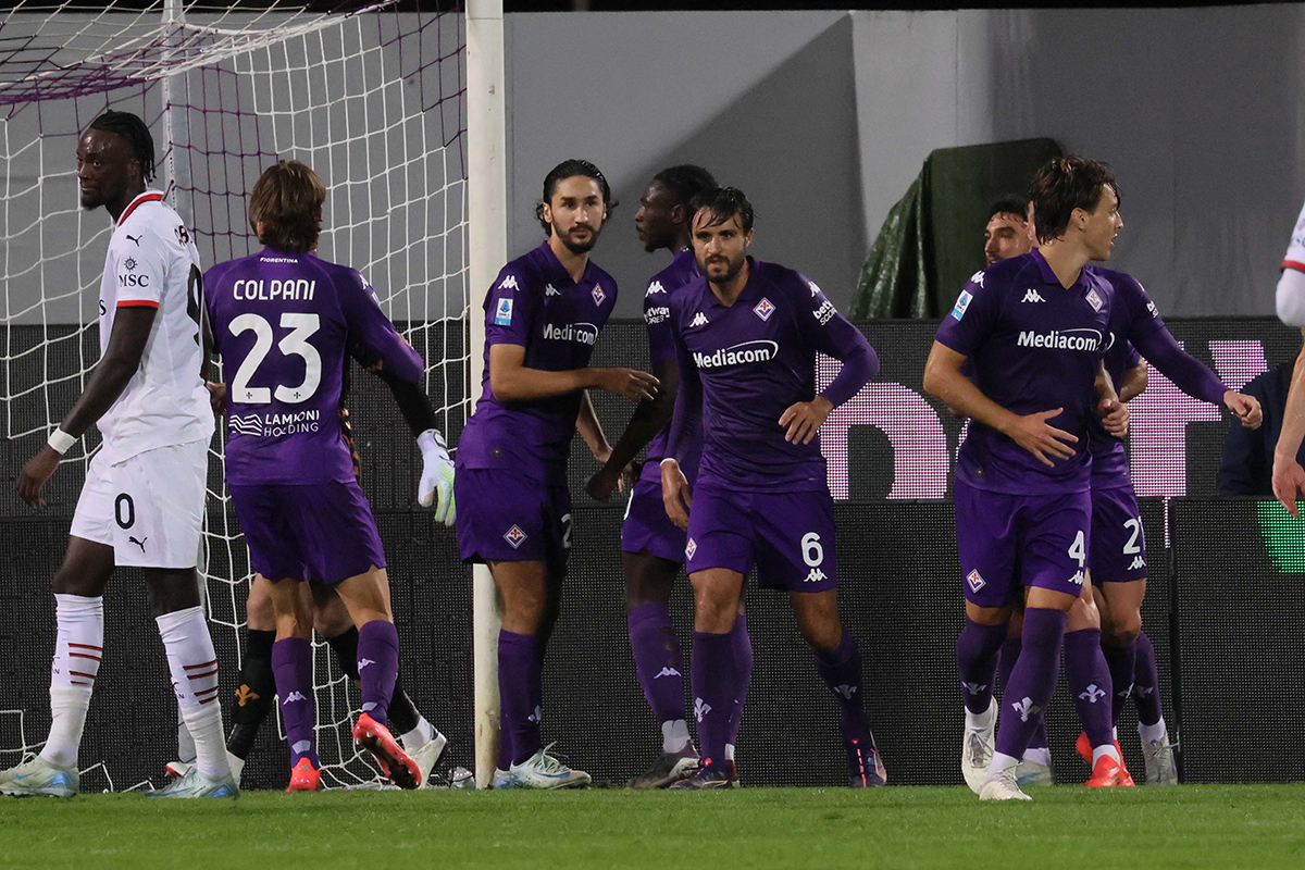 A Lecce la Fiorentina prova a spiccare il volo. Anzi deve