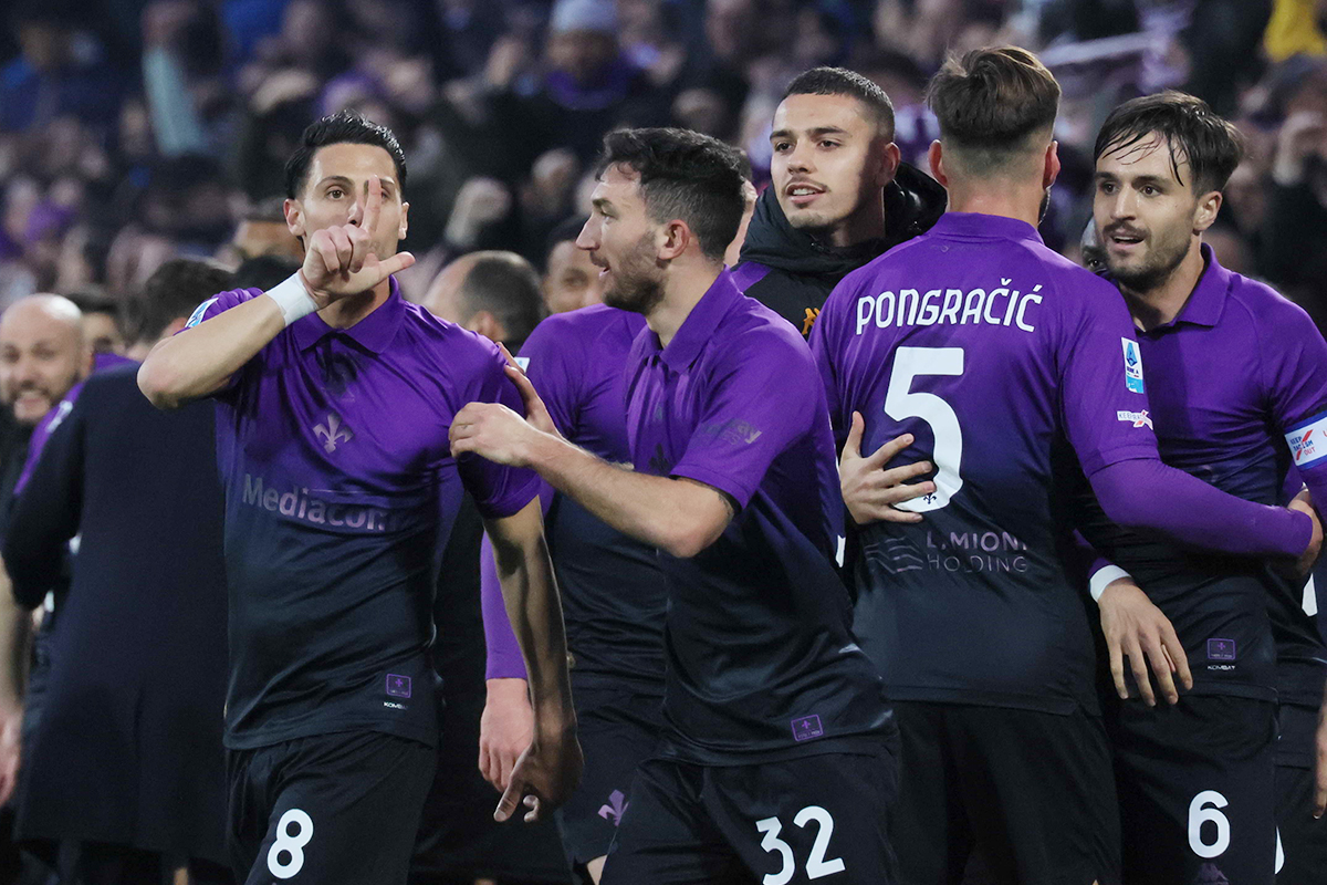 La Nazione - Apoteosi viola! Questa è musica