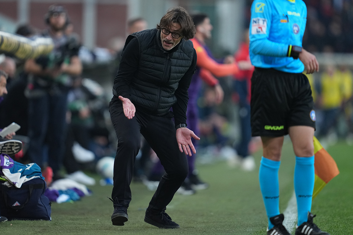 Vanoli, debutto da tarantolato: l’erede agitato della scuola Conte