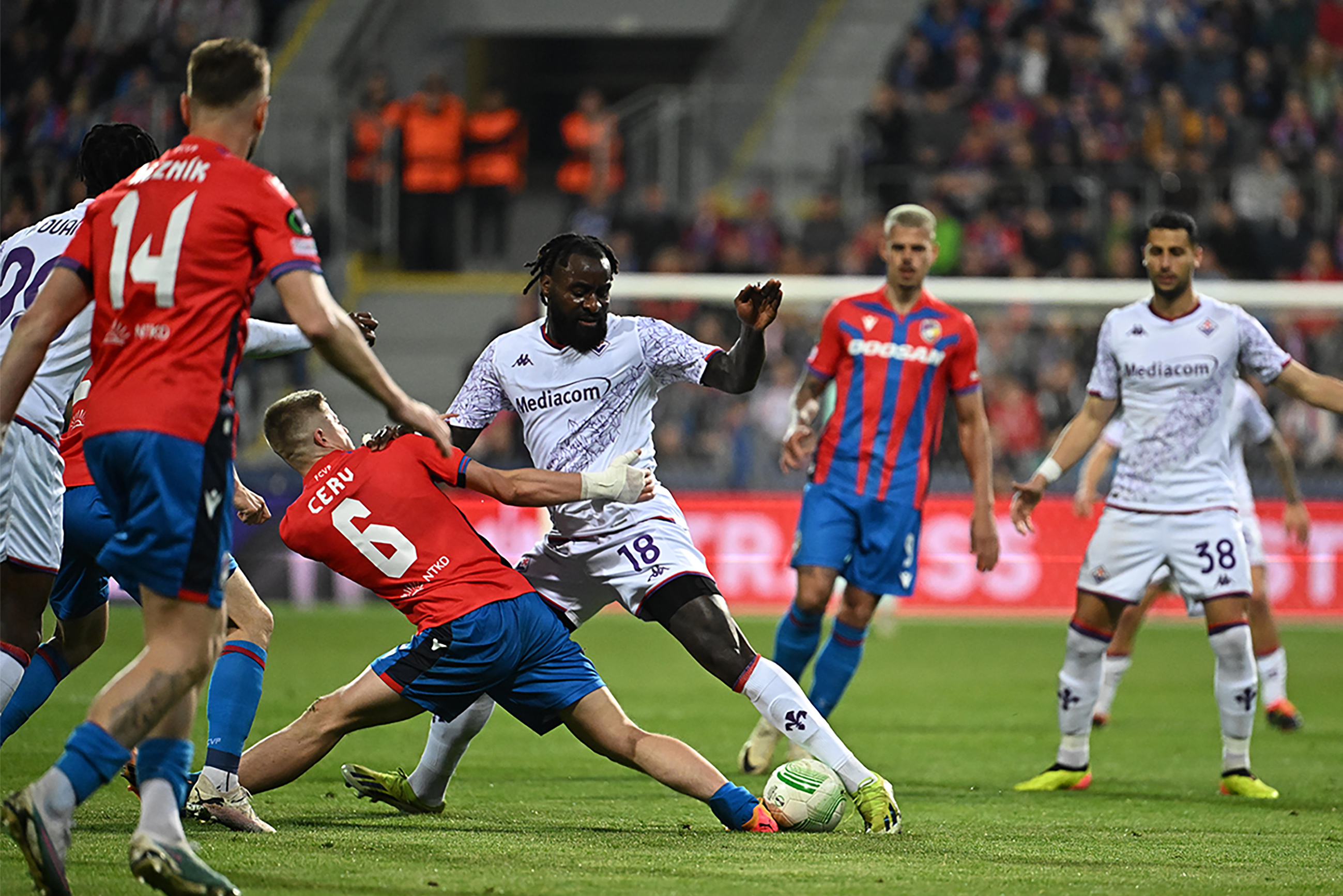 Viktoria Plzen partito per Firenze: Koubek porta tutto il gruppo in Italia. I convocati