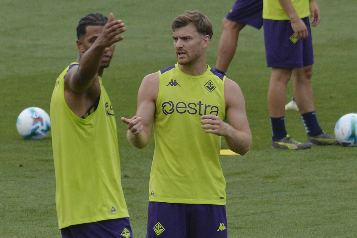 Benedetto Ferrara scrive: "I bravi ragazzi piacciono. Edmundo e Mutu di più"