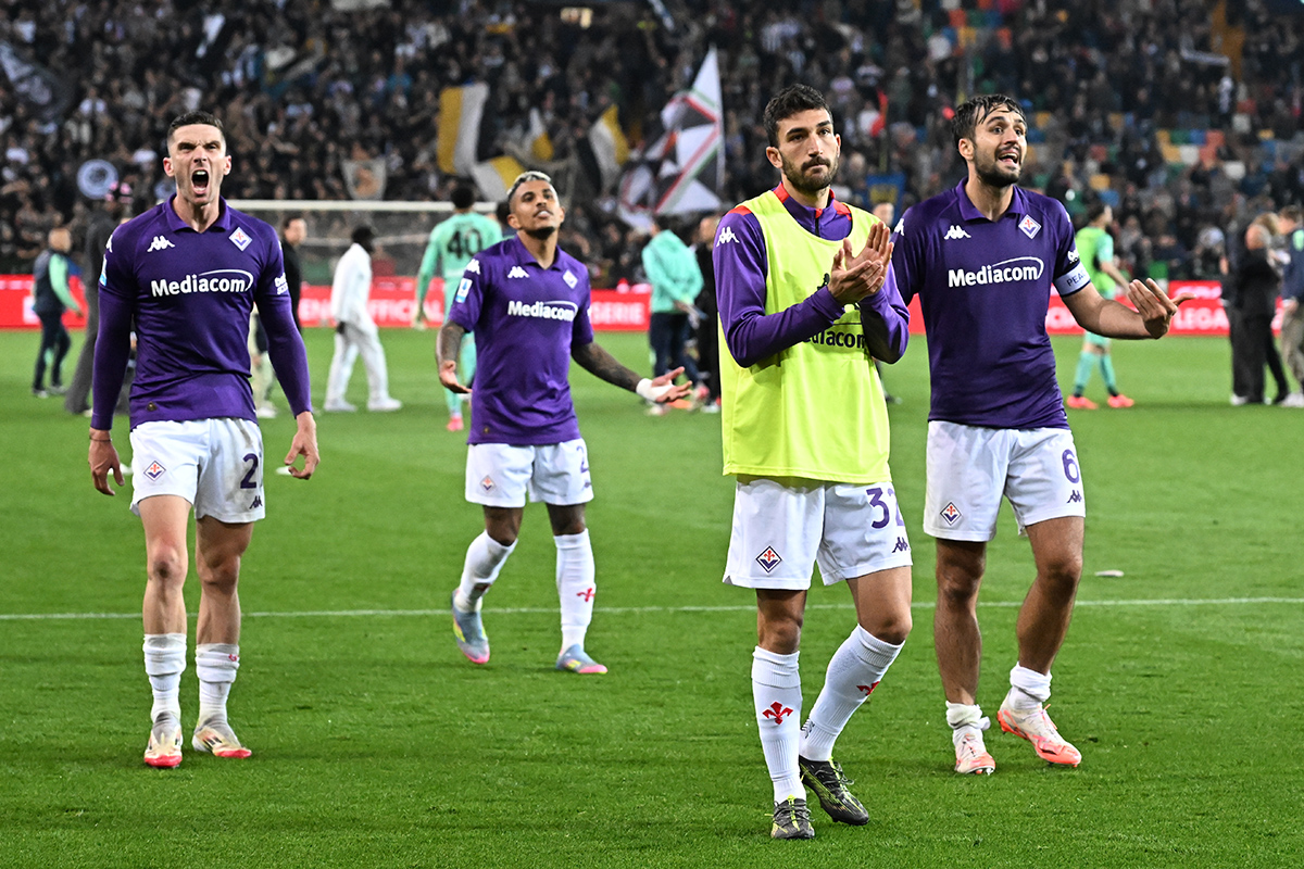 Mita sul CorSport – Mentre la squadra festeggiava, Firenze chiedeva di più. Ultima occasione per Commisso