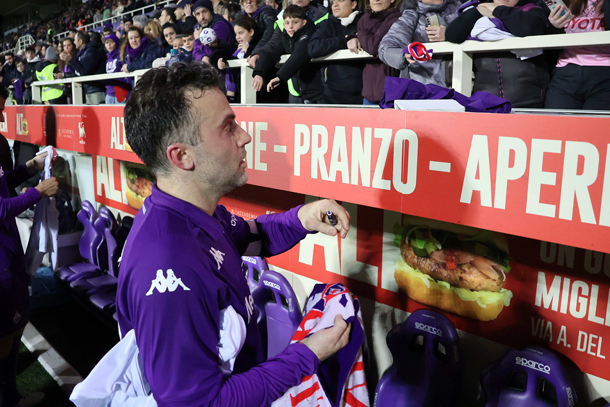 La commozione di Pepito Rossi e l'abbraccio del Franchi (VIDEO)