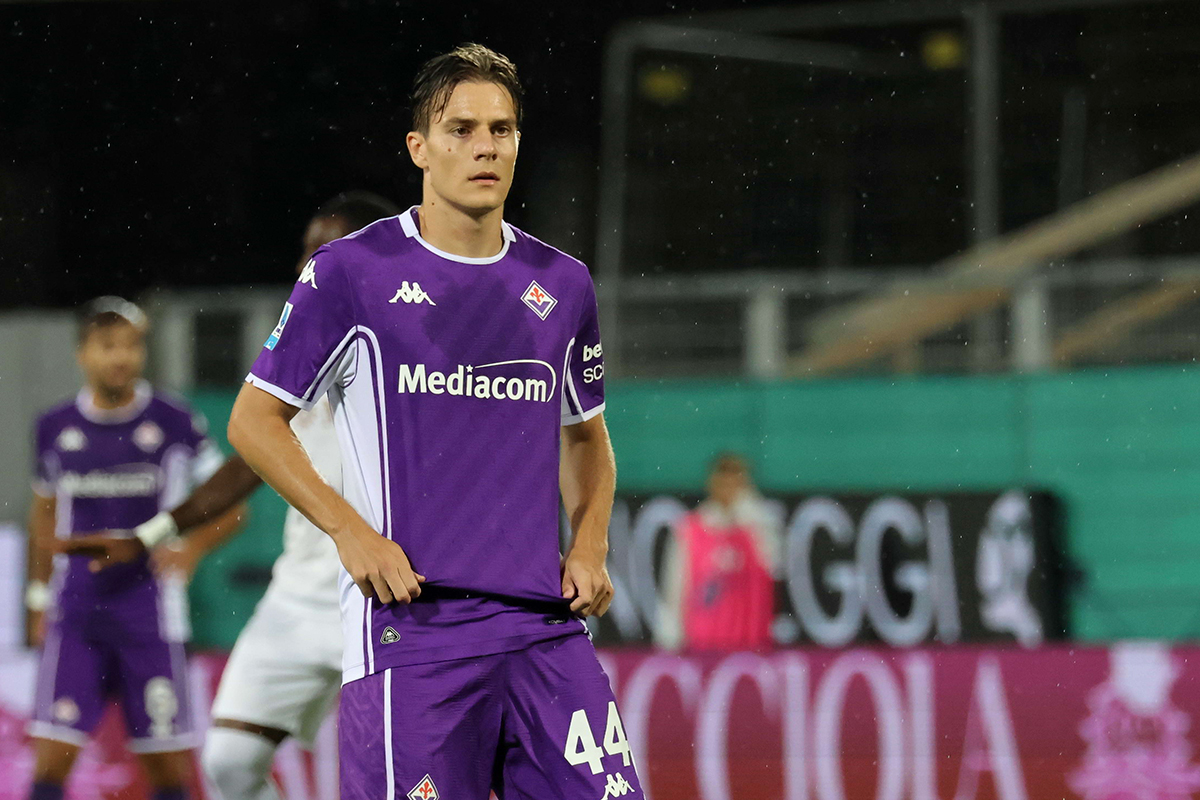 Pisa-Fiorentina, la FORMAZIONE DEI TIFOSI: 3-5-2 con Comuzzo in difesa e Fagioli in mediana