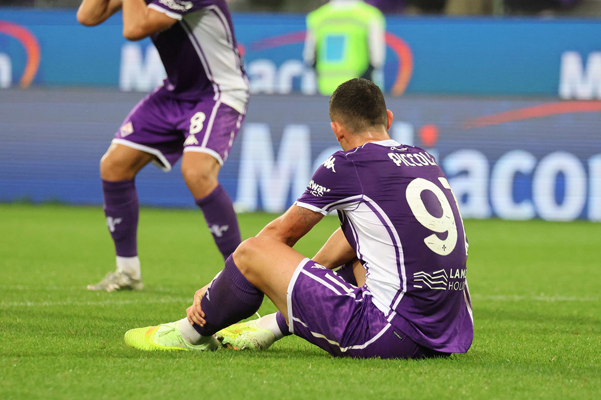Tuttosport - Fiorentina, ennesimo ko. Pioli a un passo dall'esonero, Vanoli in pole
