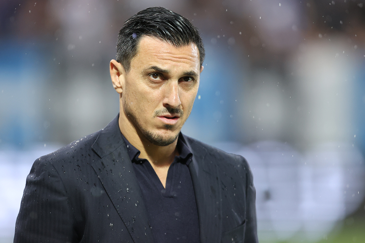 Monza, l’ex viola Burdisso arriva lunedì. Sarà il ds dei brianzoli che cambiano proprietà