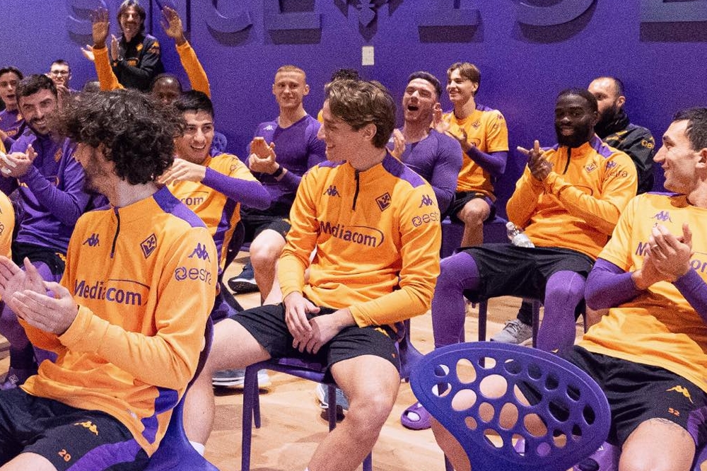 Bove: "Il calcio è molto più di una partita o una carriera, mi avete dato una forza incredibile. Ci vediamo in campo!"